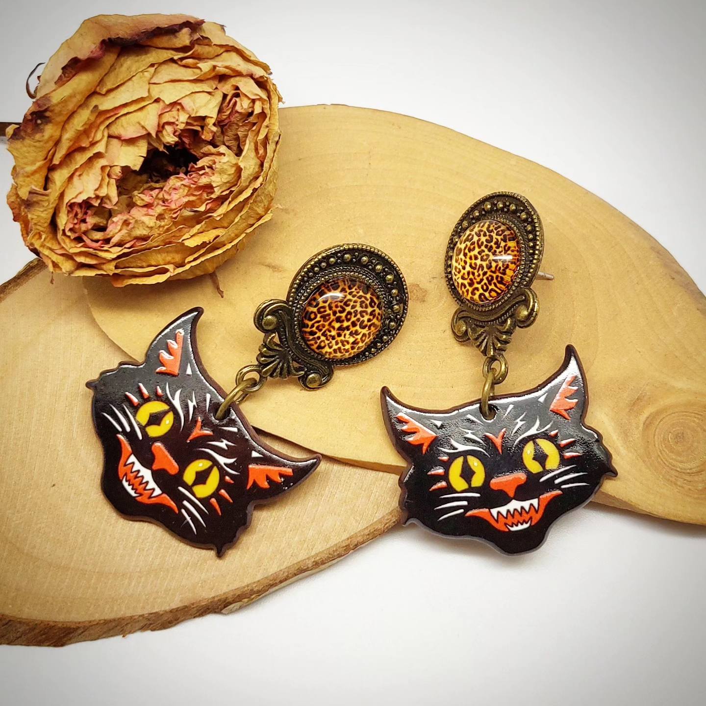 Stilgiganten Kustom Ohrstecker "Wild Oldschool Cat"