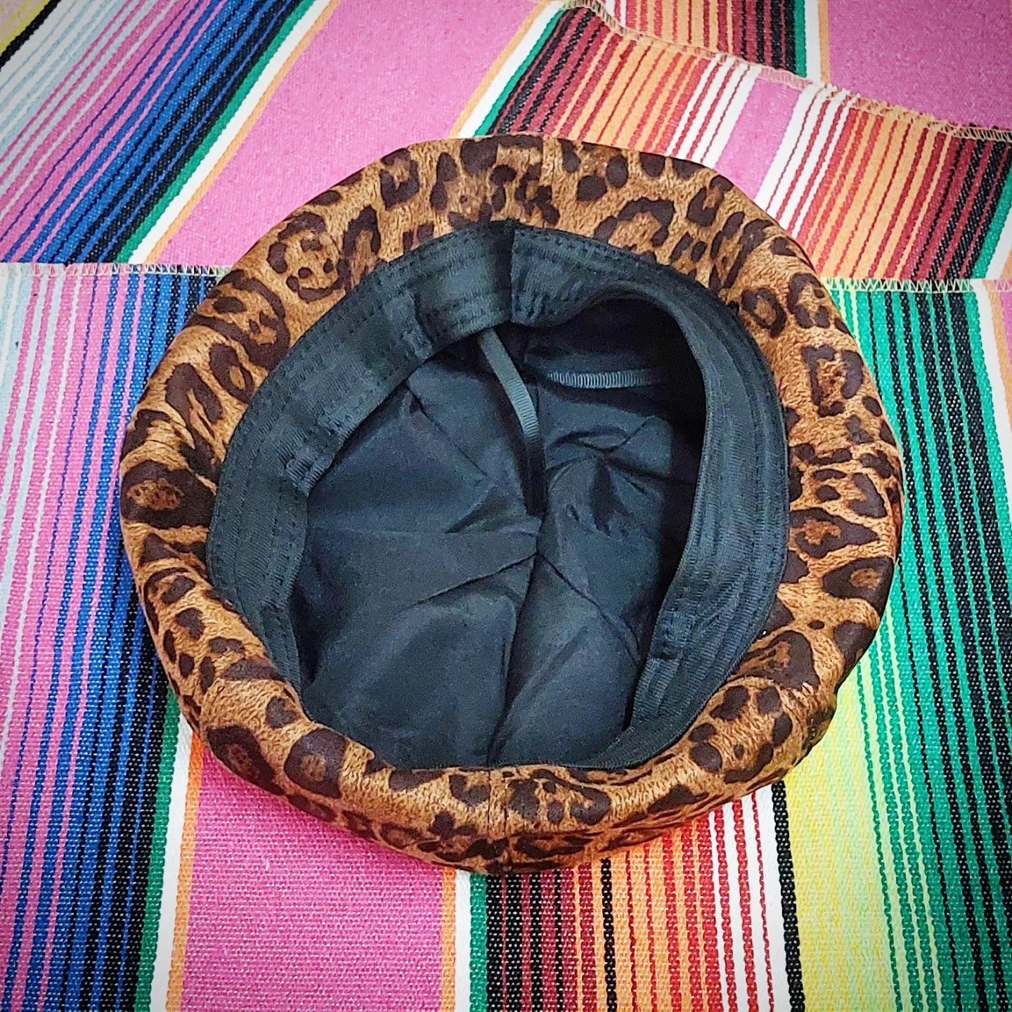 Mütze nach Art des Baretts "Wild Lifestyle"