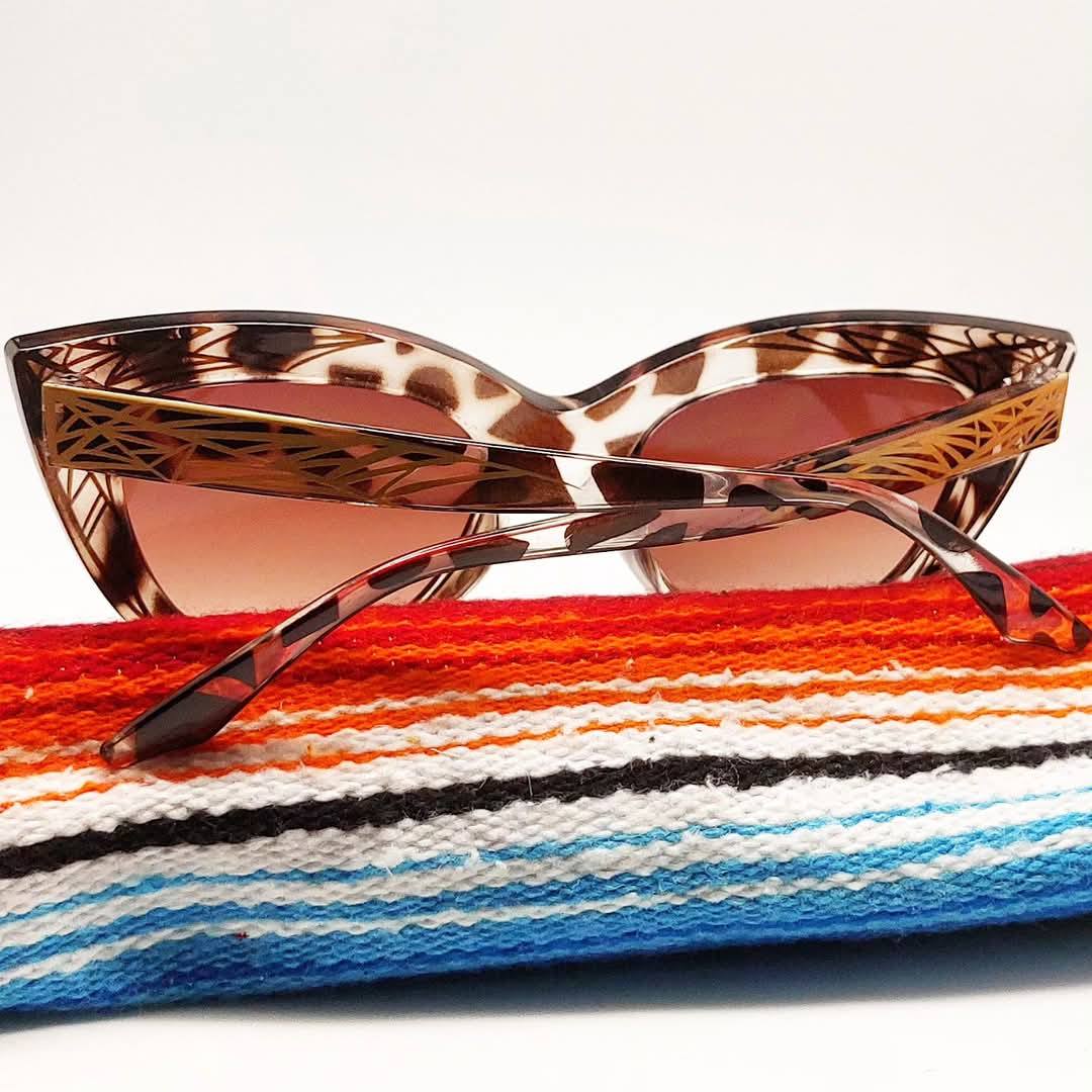 Stilgiganten Kustom Sonnenbrille "Wild Grrrl"