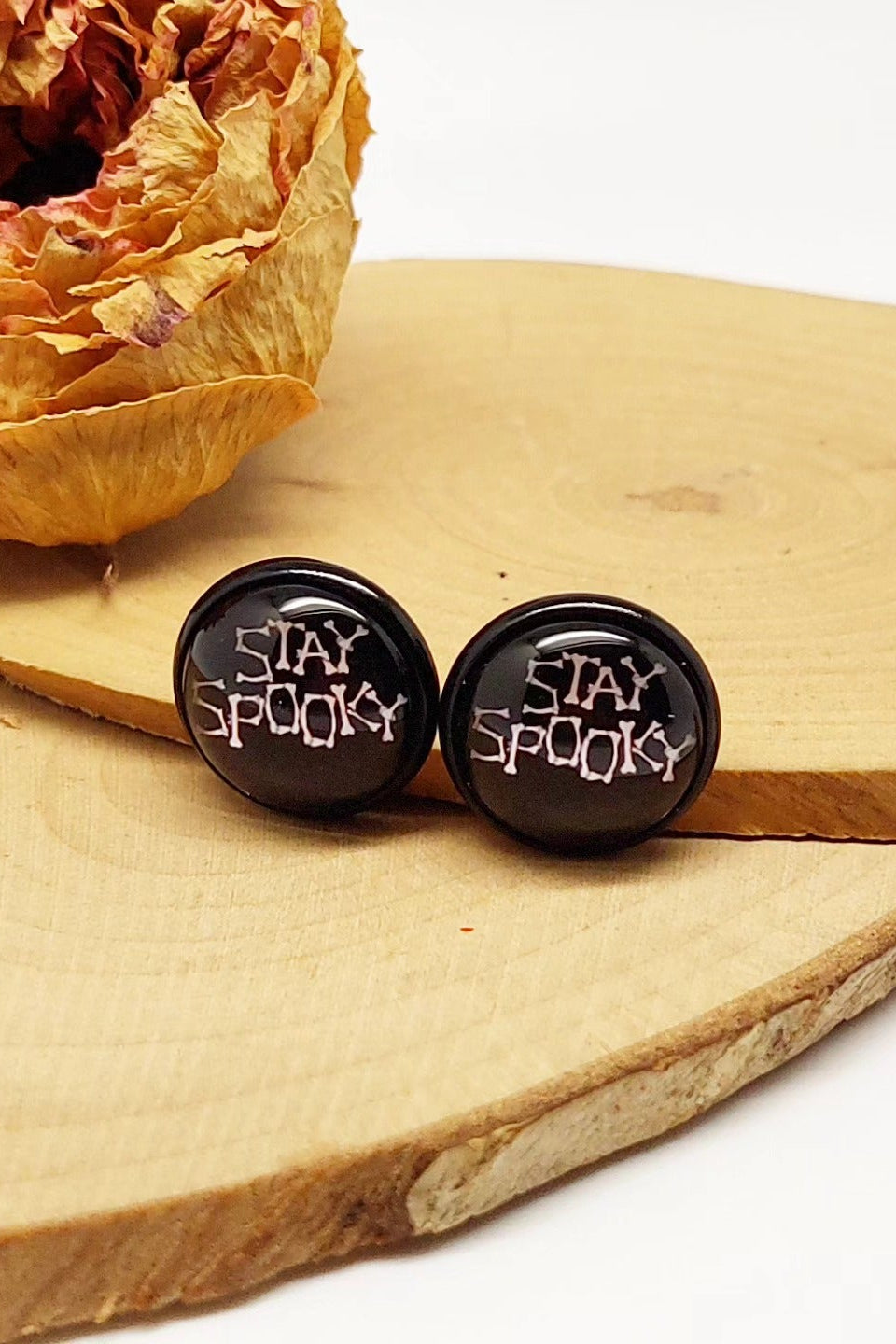 Wir rocken mit Stil - Ohrstecker "Stay Spooky"