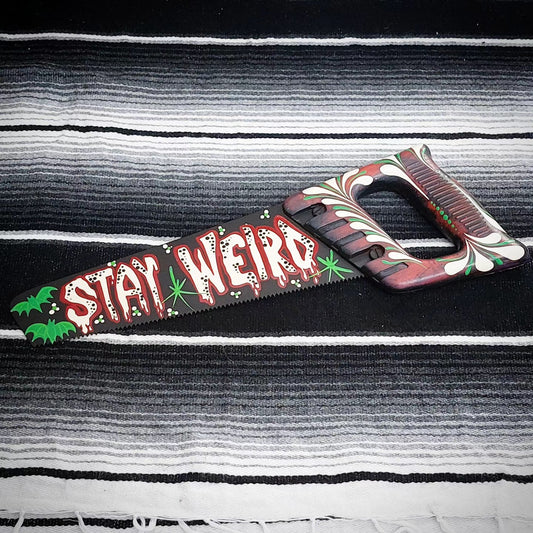 Stilgiganten Kustom Säge "STAY WEIRD"