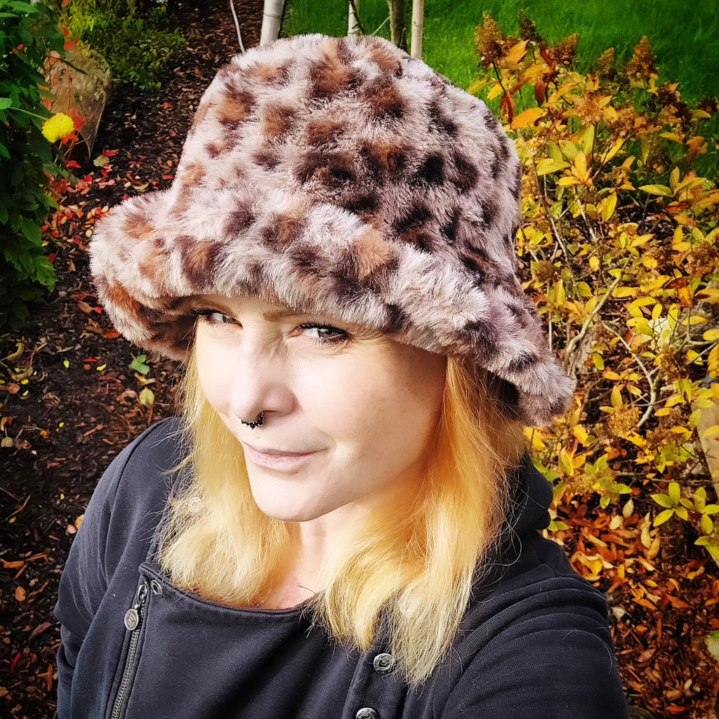 Wintermütze "Old Skool - Wild Fluffy"