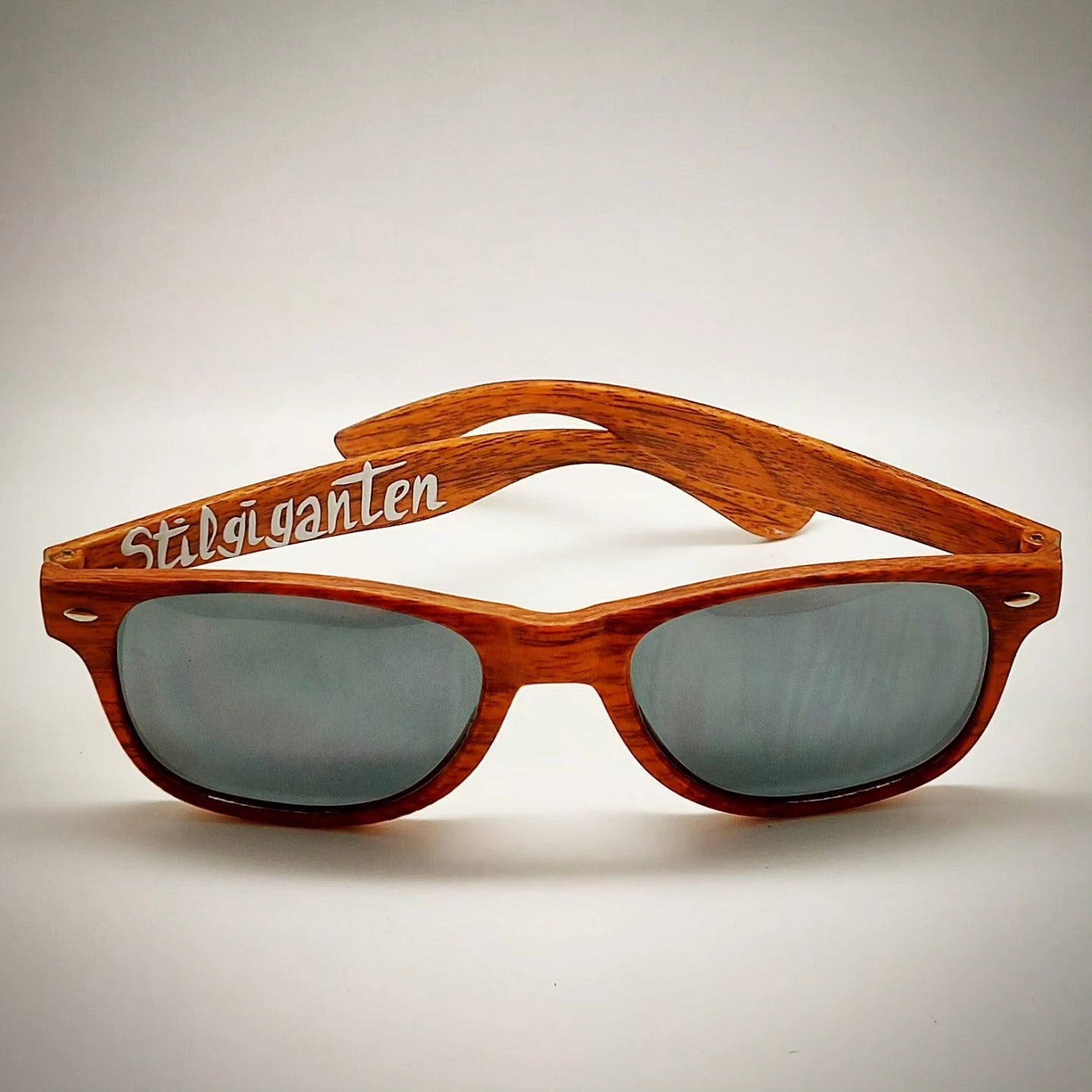 Stilgiganten Kustom Sonnenbrille "HOT ROD fast luck"