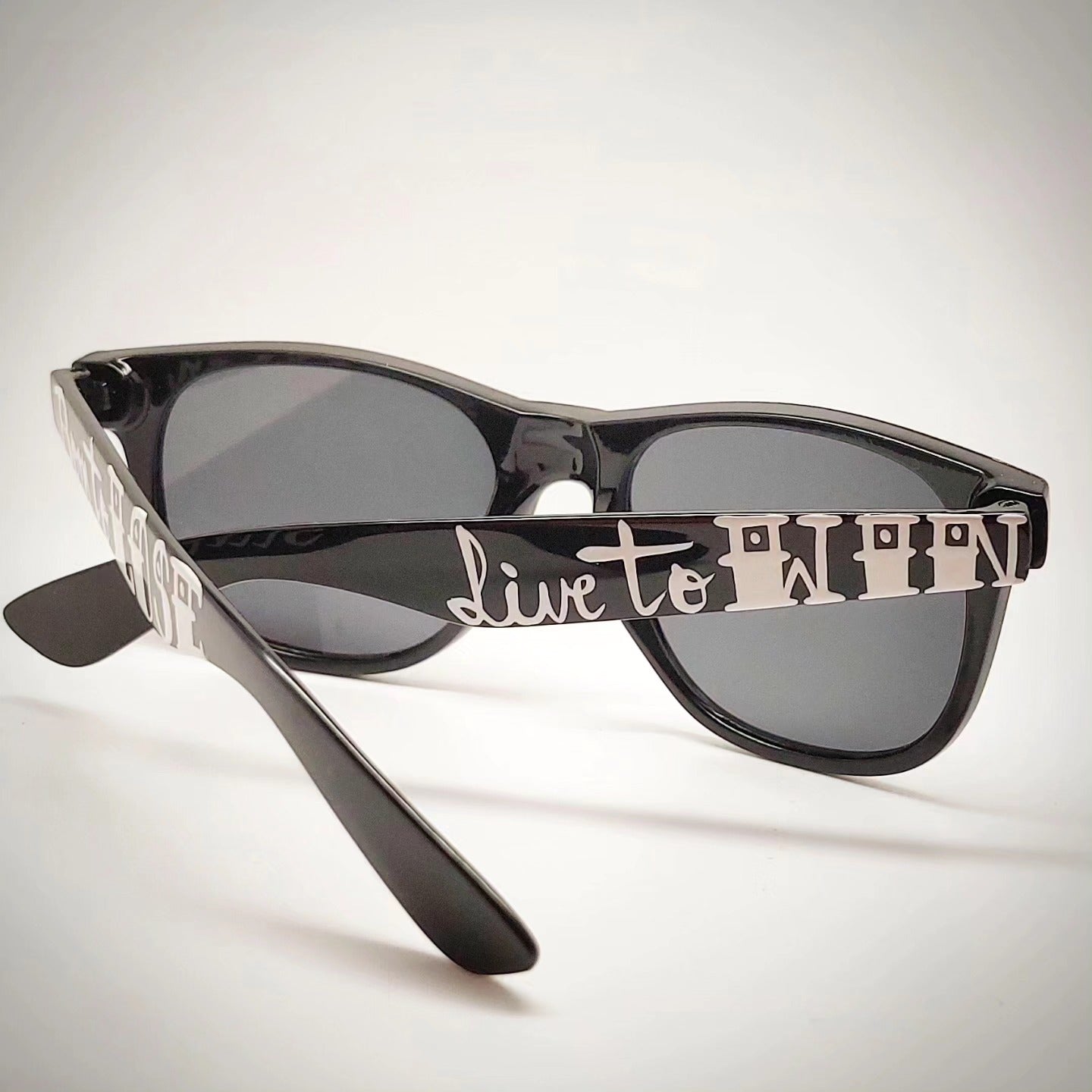 Stilgiganten Kustom Sonnenbrille "Born to LOSE ... "