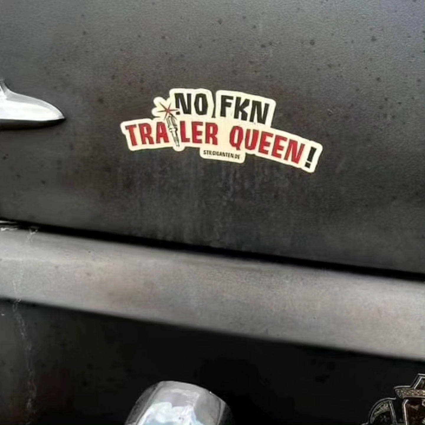 Stilgiganten Aufkleber "No Fkn Trailer Queen/lang"