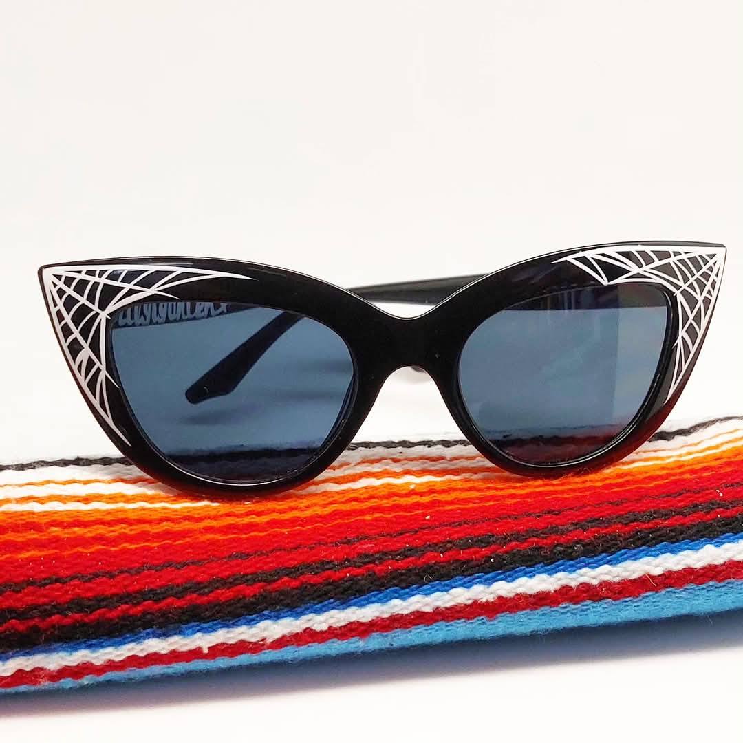 Stilgiganten Kustom Sonnenbrille "Dark Crazy Girl"