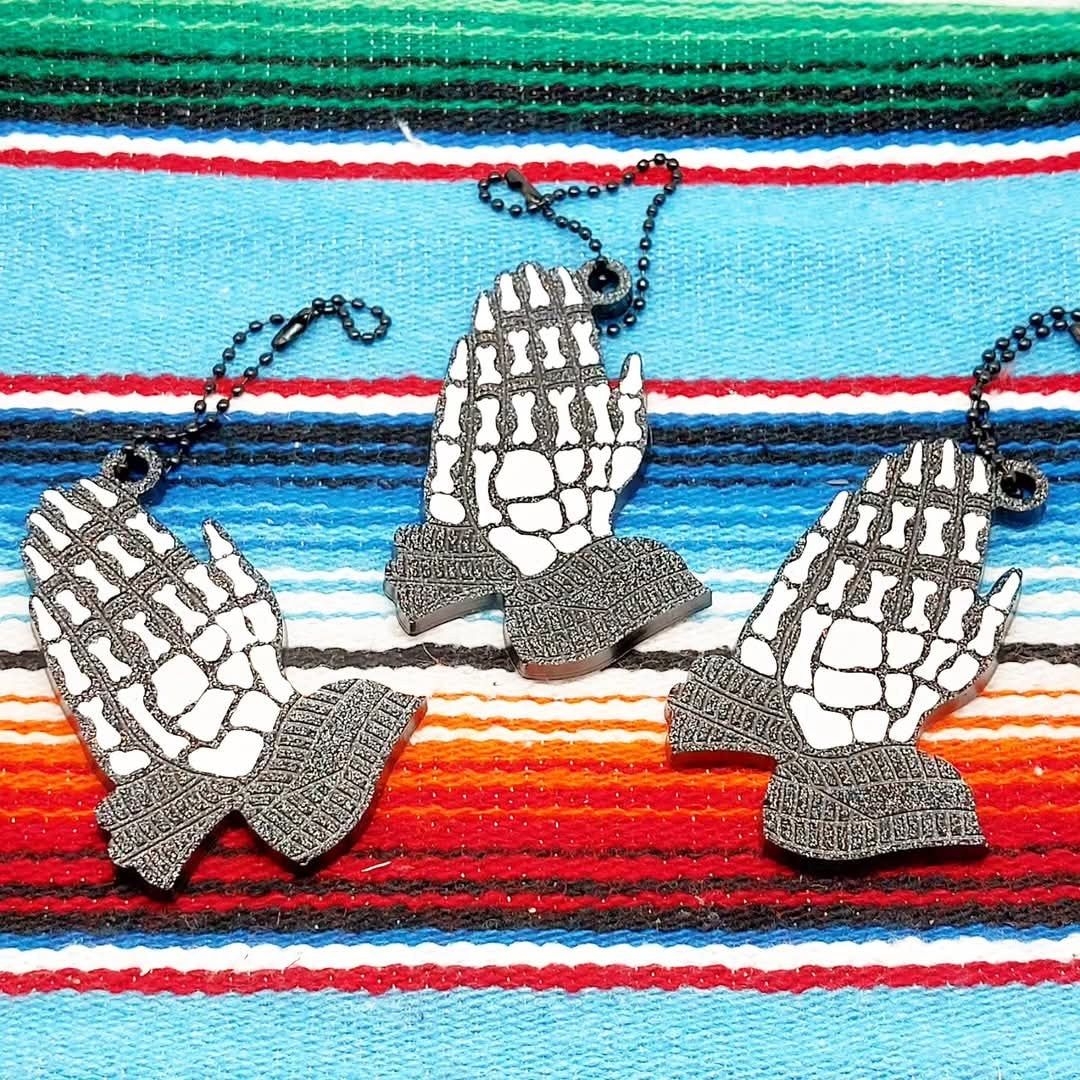 Stilgiganten Kustom Anhänger "Betende Hände"