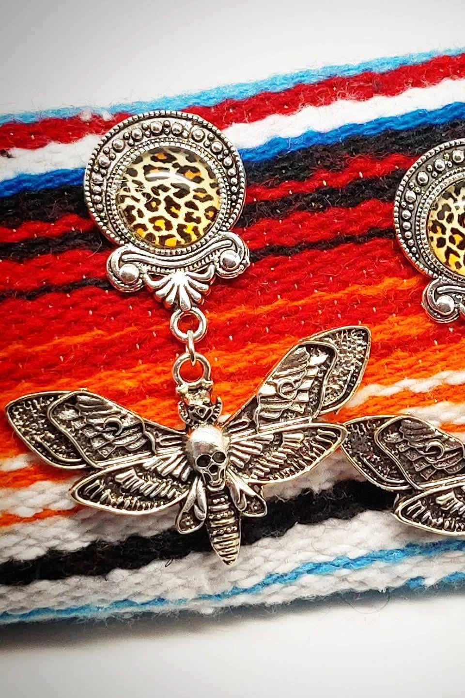 Stilgiganten Kustom Ohrstecker "Rockin` Moth Babe"