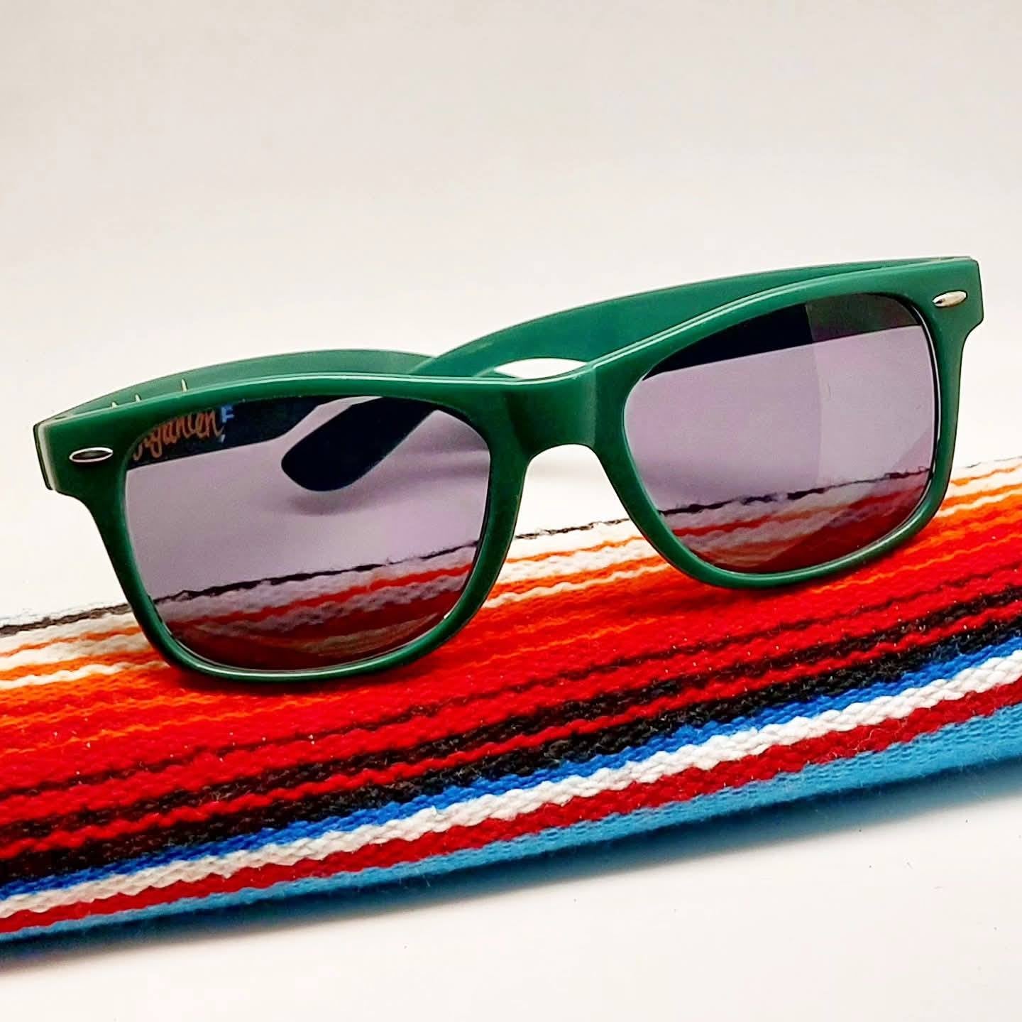 Stilgiganten Kustom Sonnenbrille "HOLD FAST - TRUST no ONE"