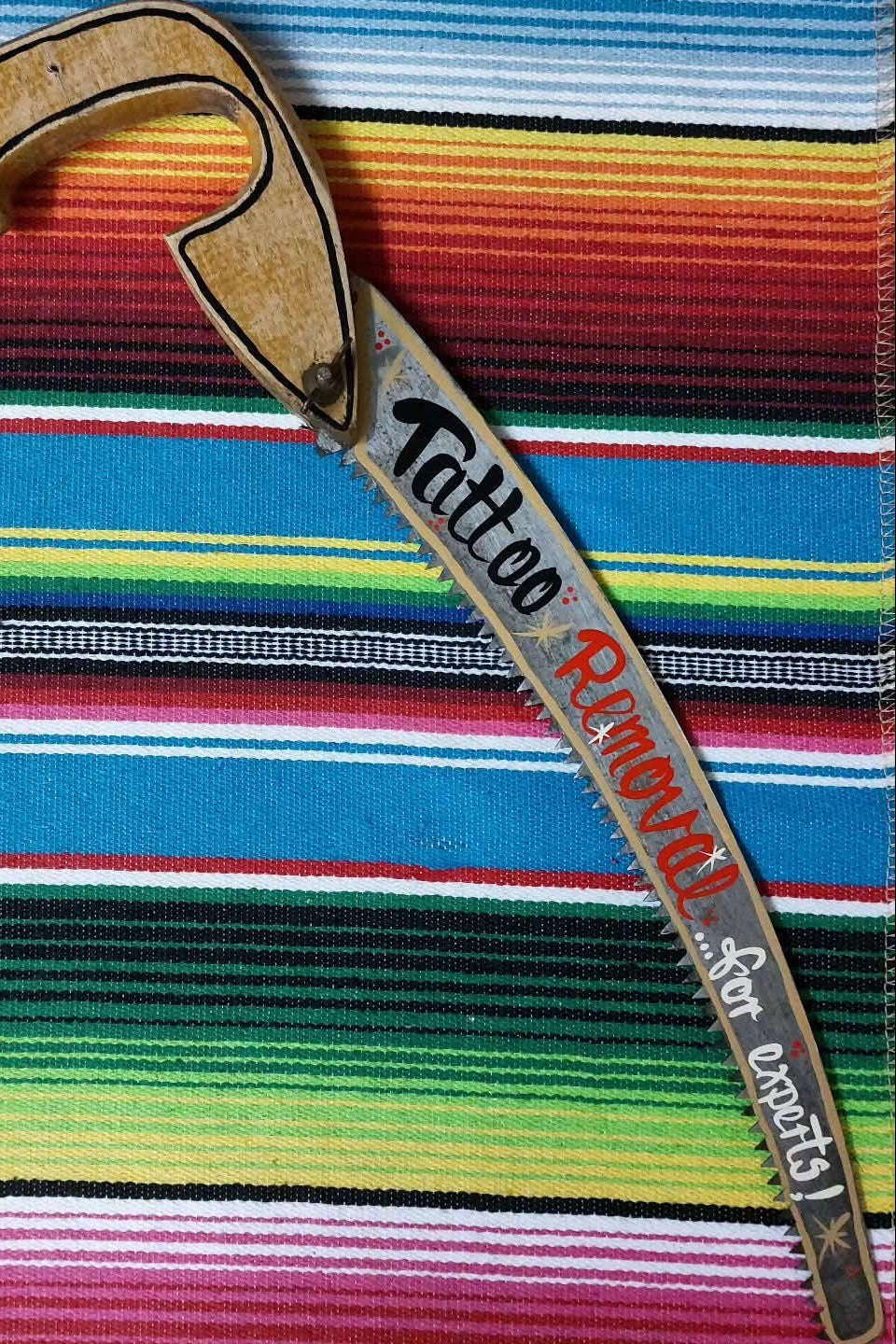 Stilgiganten Kustom Säge "Tattoo Removal ... for experts!"