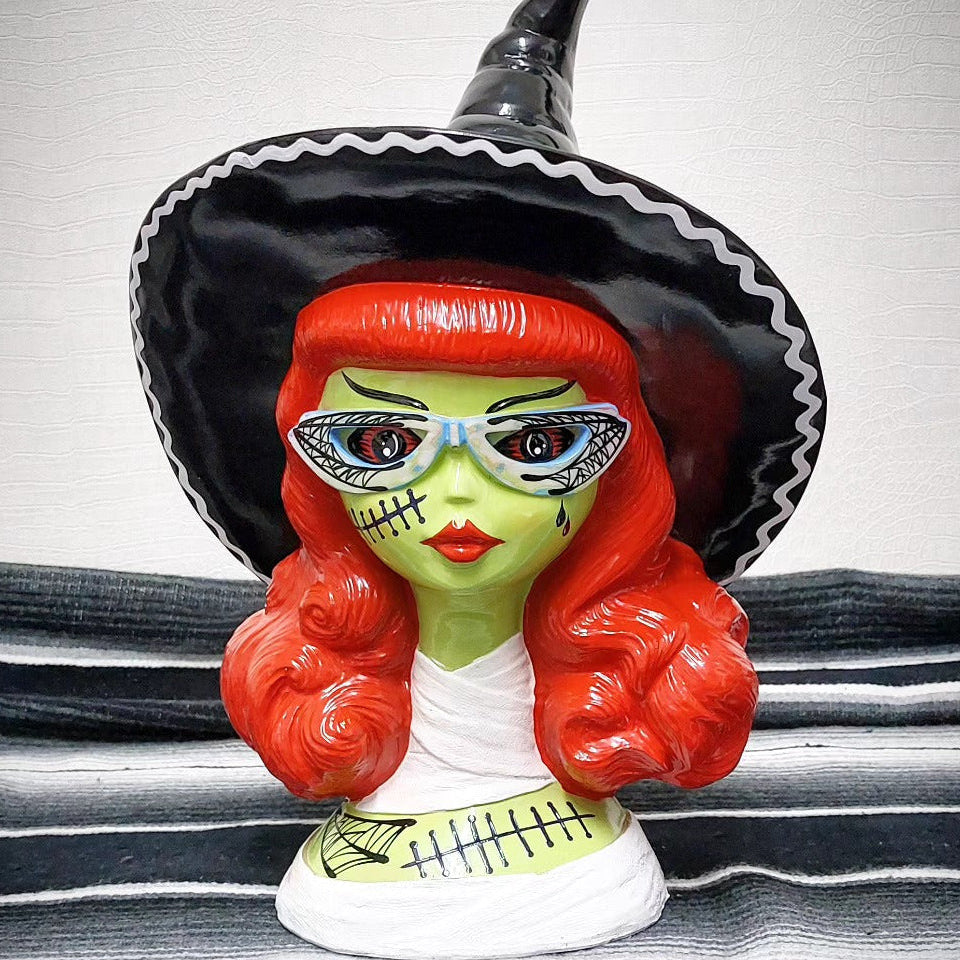 Kustom Deko Büste "Witch Lil Devil"