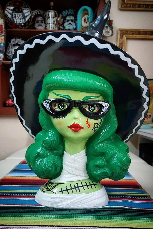 Kustom Deko Büste "Creepy Green Witch"
