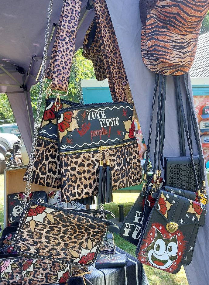 Stilgiganten Kustom Handtasche "LOVE MUSIC ... hate people"