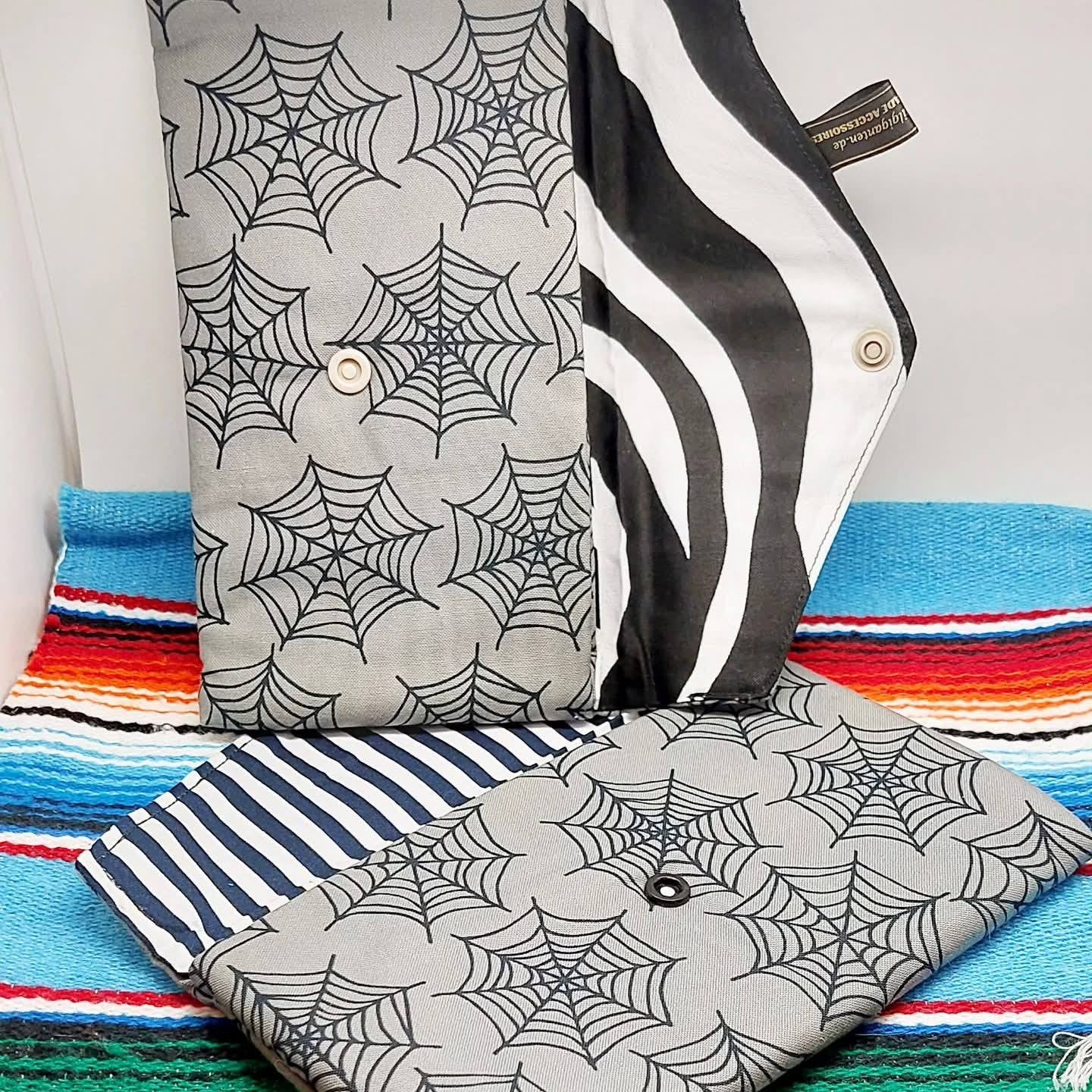 Stilgiganten Kustom Täschchen "Dark Vibes"