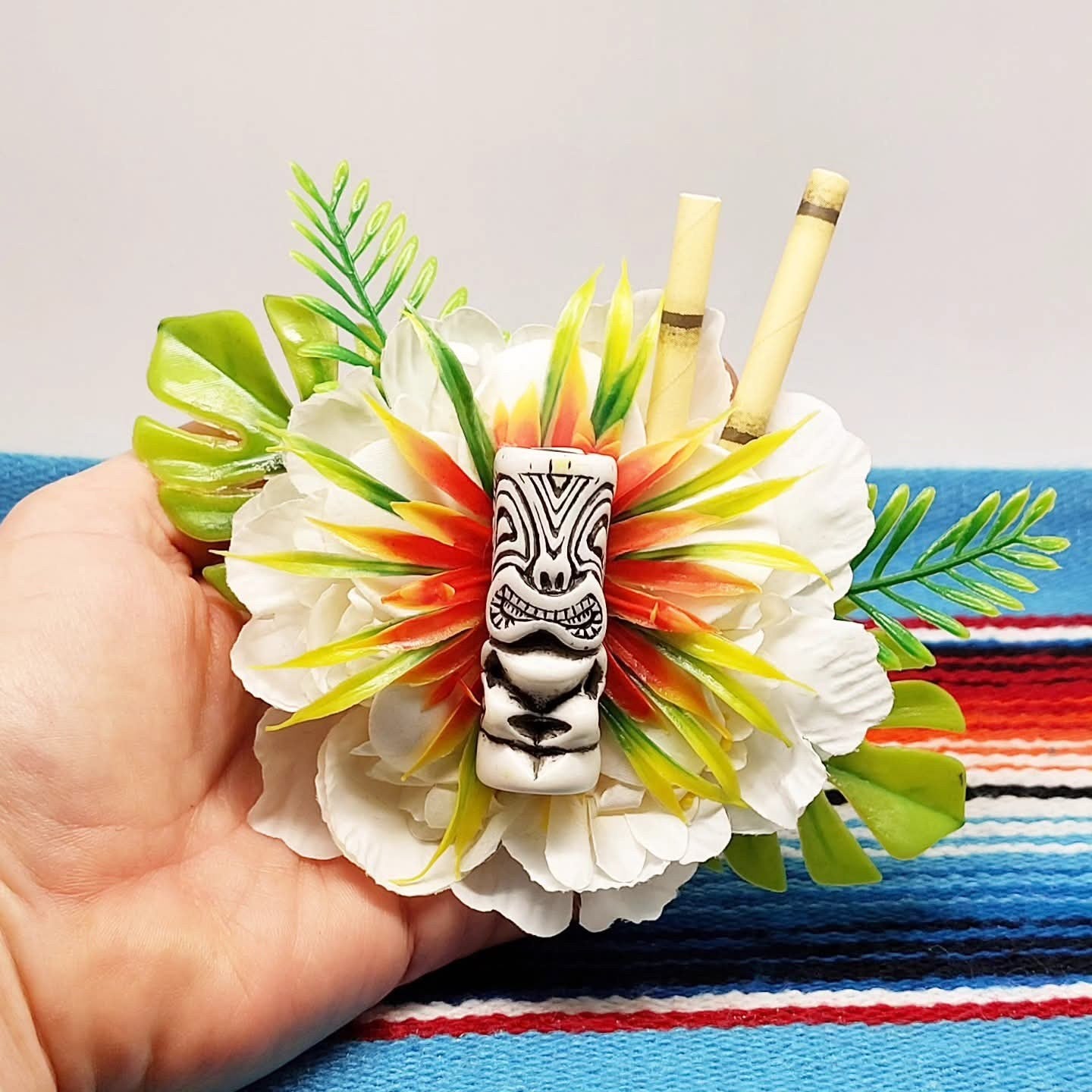 Stilgiganten Haarblumenspange "TIKI - Cool Girl"