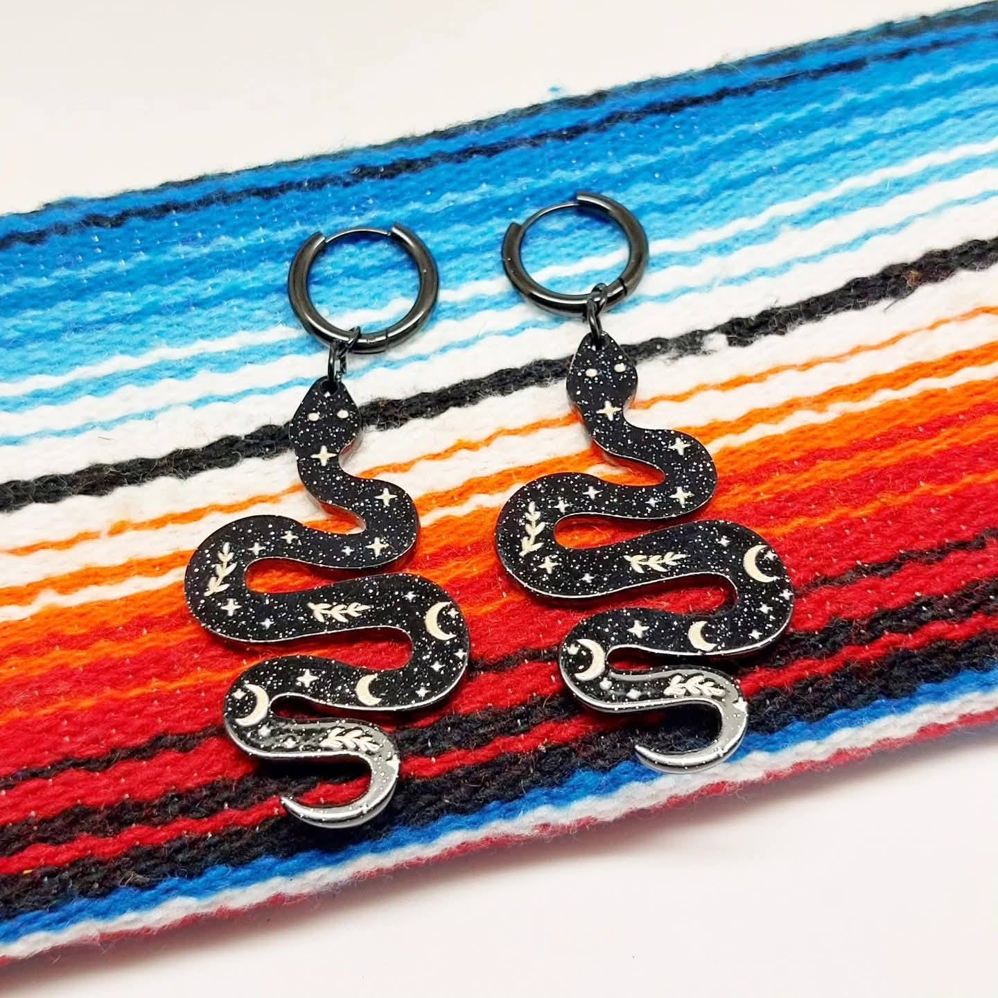 Stilgiganten Kustom Ohrhänger "Witchy Snake"