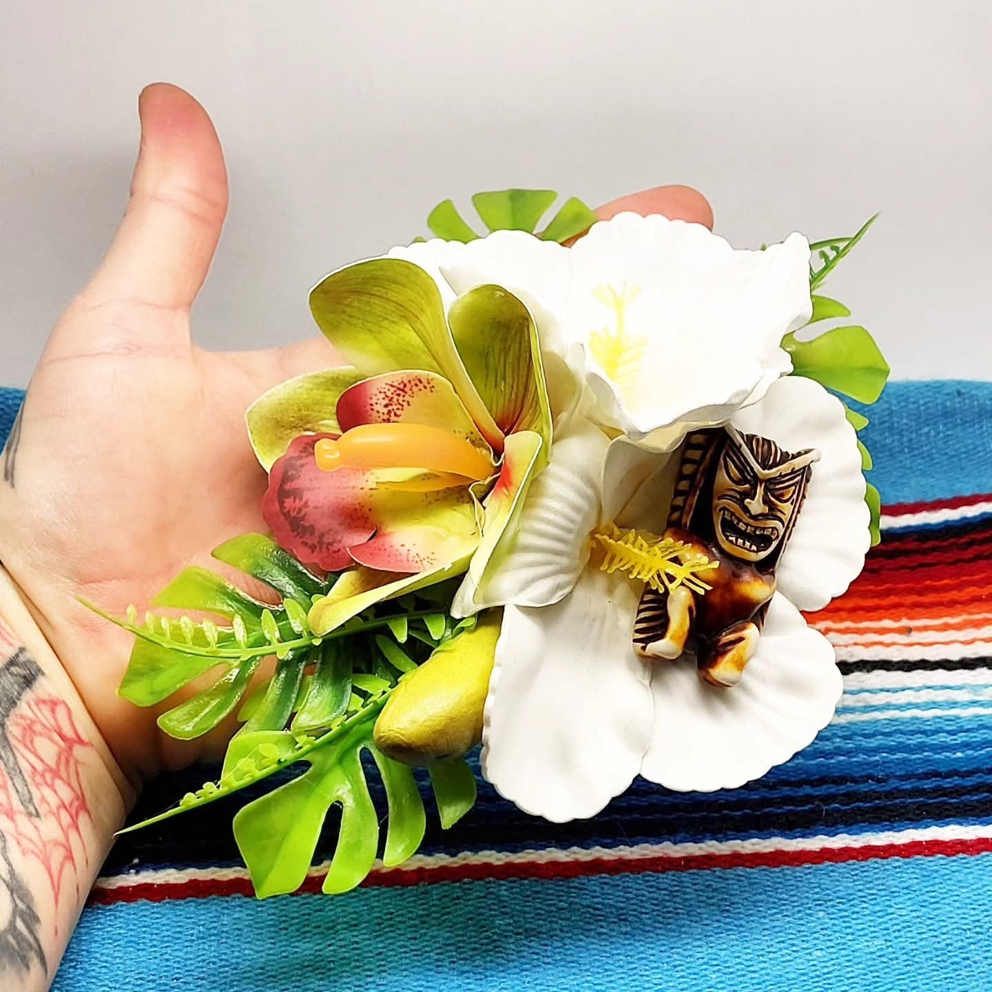 Große Stilgiganten Haarblumenspange "TIKI - Jungle Babe"