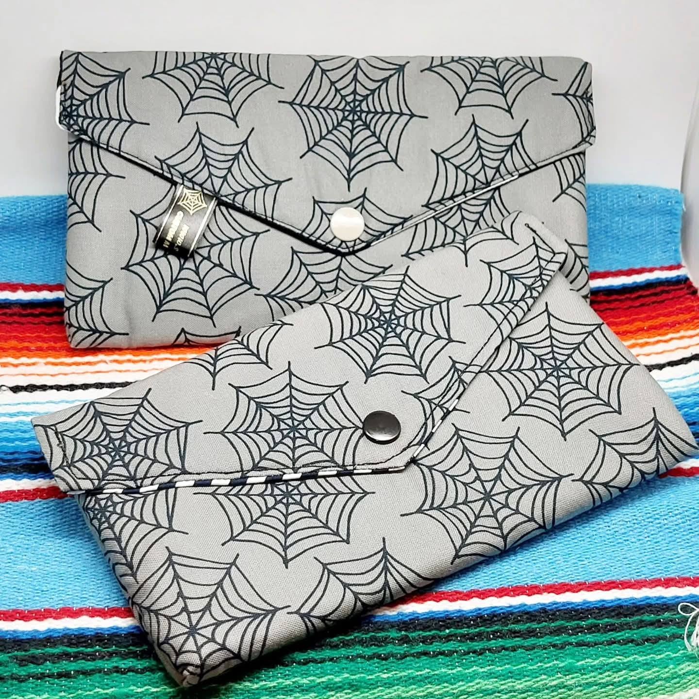 Stilgiganten Kustom Täschchen "Dark Vibes"