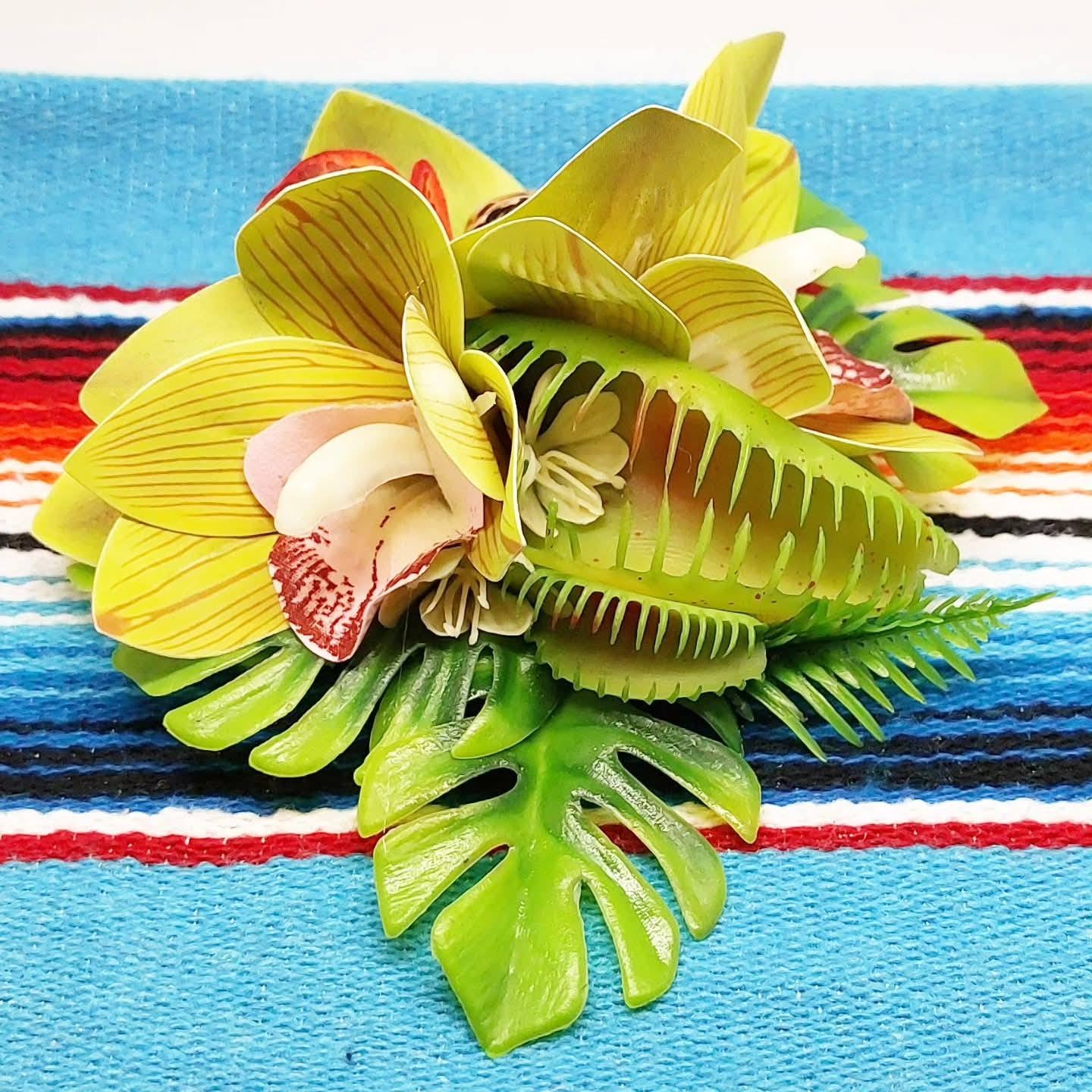 Große Stilgiganten Haarblumenspange "TIKI - Crazy Wild Vibes"