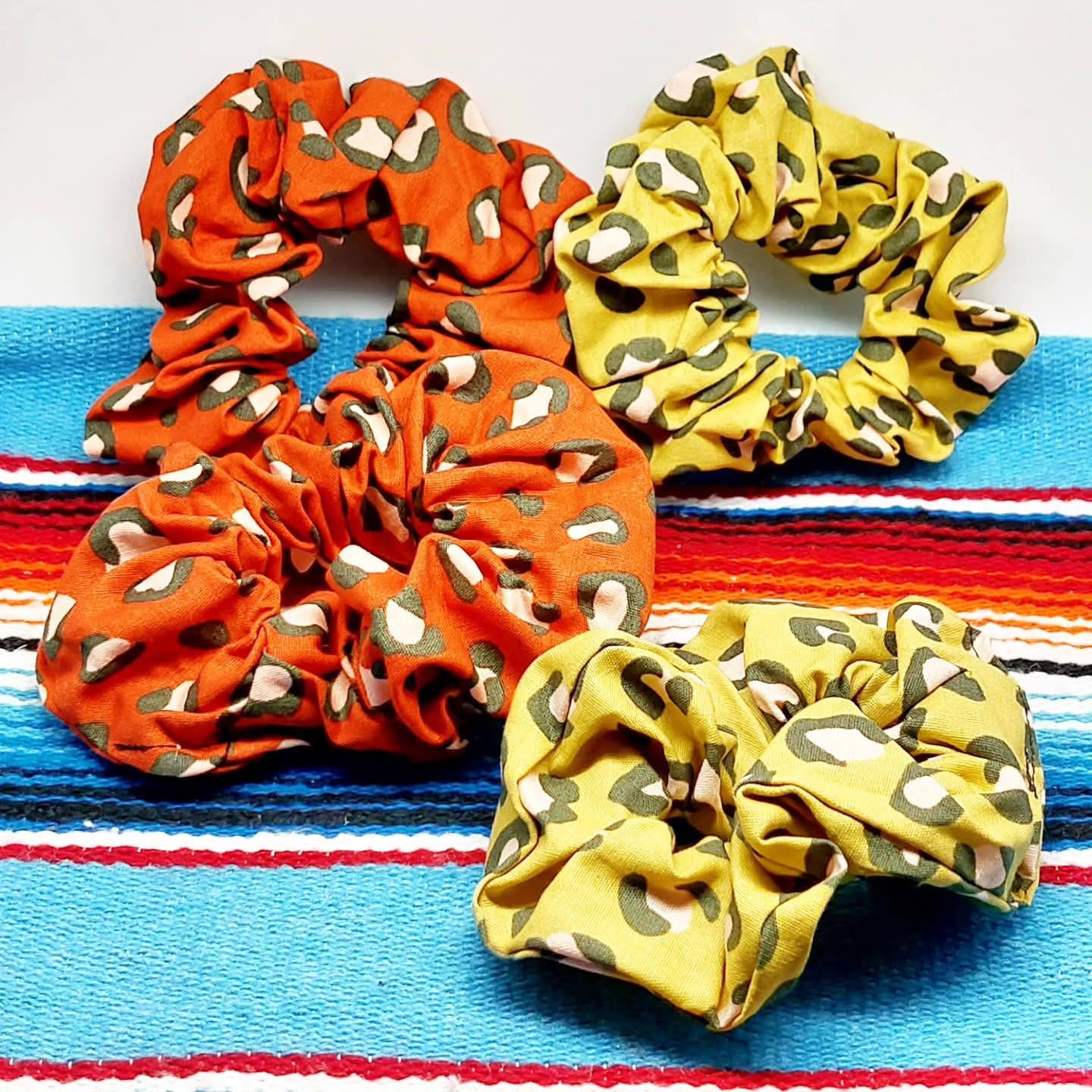 Stilgiganten Kustom Scrunchie "Crazy Wild Girl"
