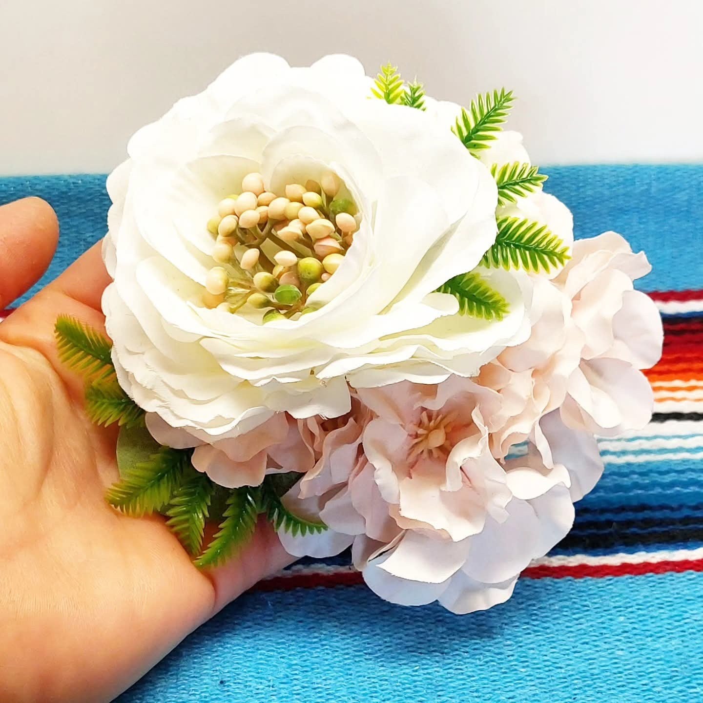 Große Stilgiganten Haarblumenspange "Sweet Kiss"