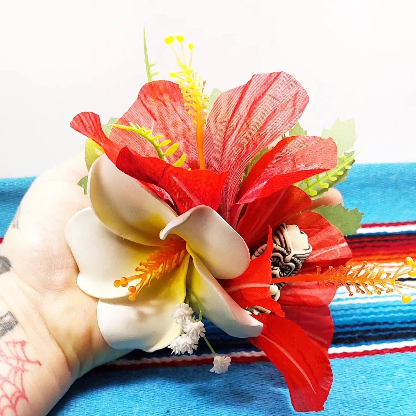 Große Stilgiganten Haarblumenspange "TIKI - Hot Swinging Vibes"