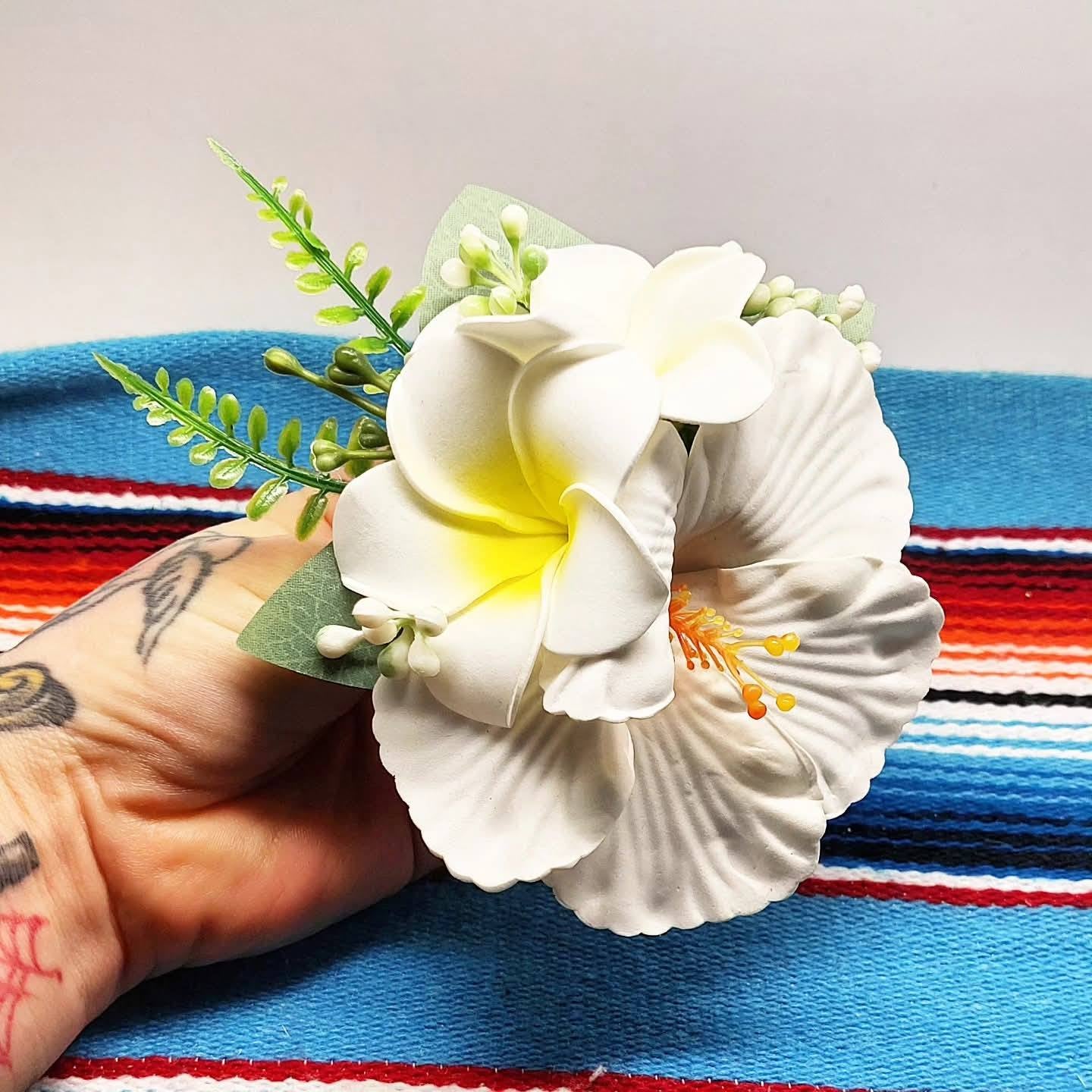 Große Stilgiganten Haarblumenspange "Classy Wild Night"