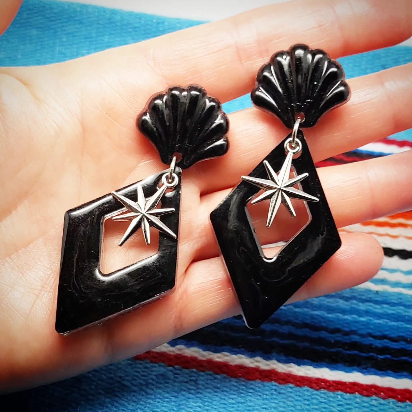 Stilgiganten Kustom Ohrstecker "Dark Vintage Love"