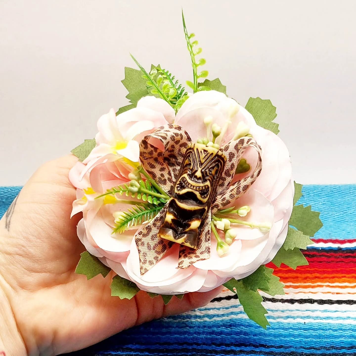 Stilgiganten Haarblumenspange "Sweet TIKI Vibes"