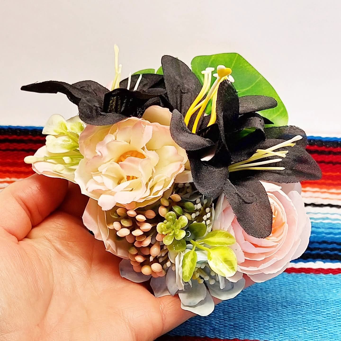 Große Stilgiganten Haarblumenspange "Rockin` Sweetheart"