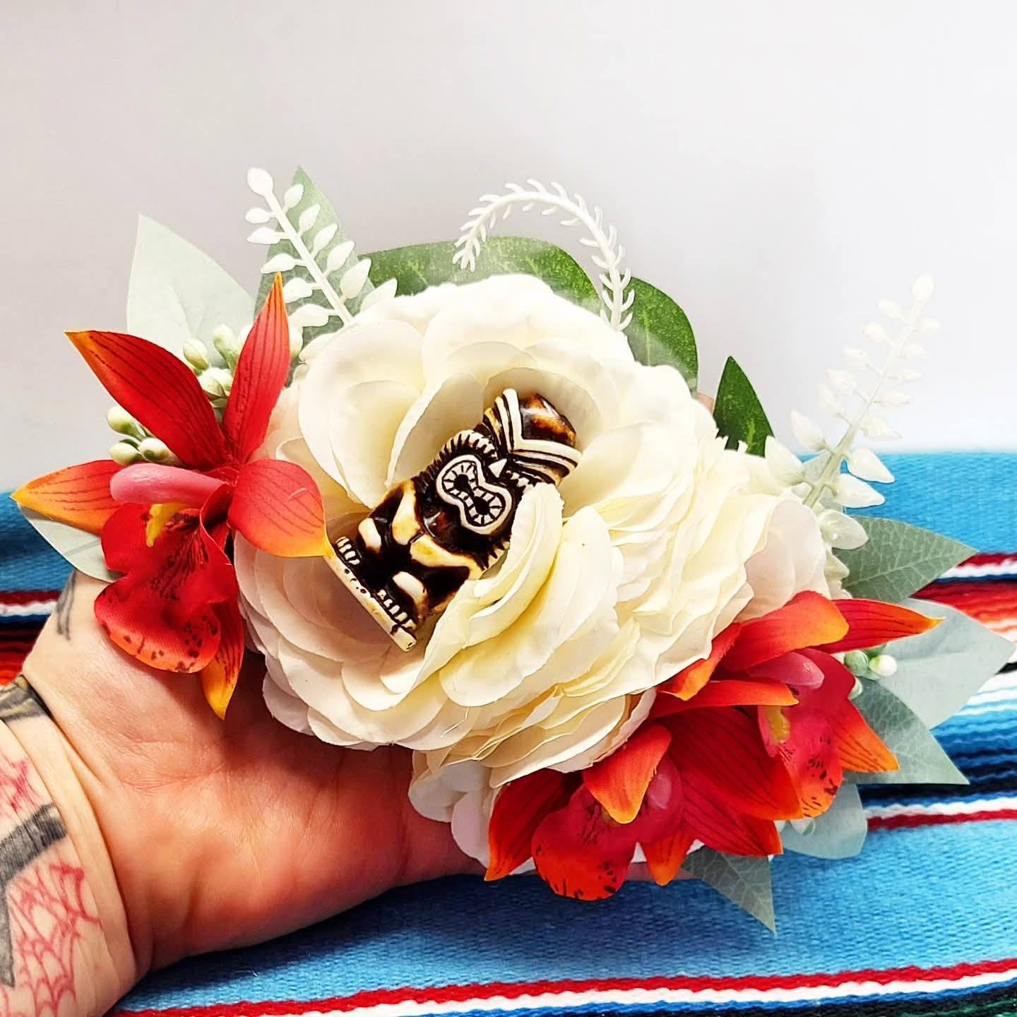 Stilgiganten Gibsonroll Haarblumenspange "TIKI - Tropical Nights"