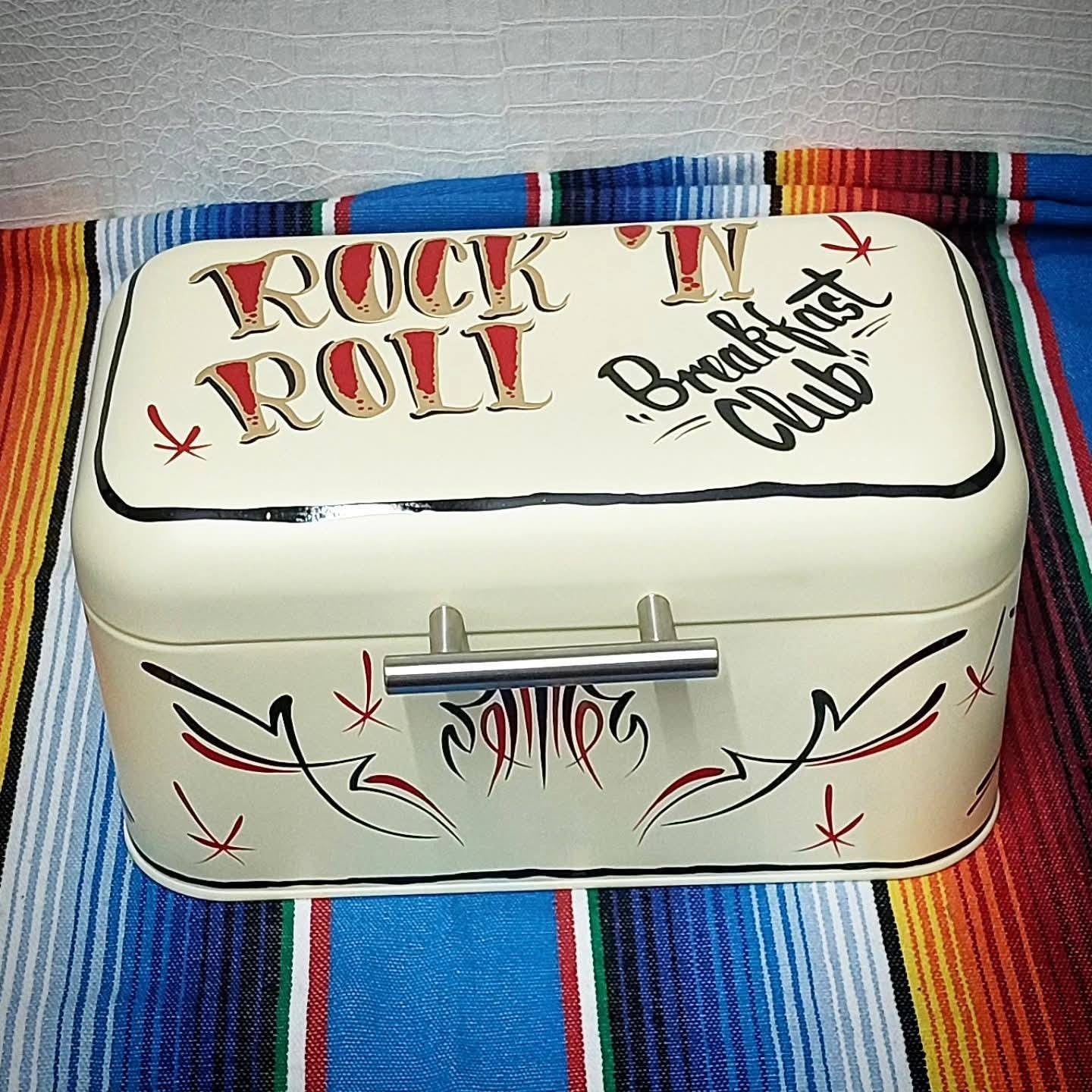 Stilgiganten Kustom Vintage Brotkasten "ROCK `N ROLL - Breakfast Club"