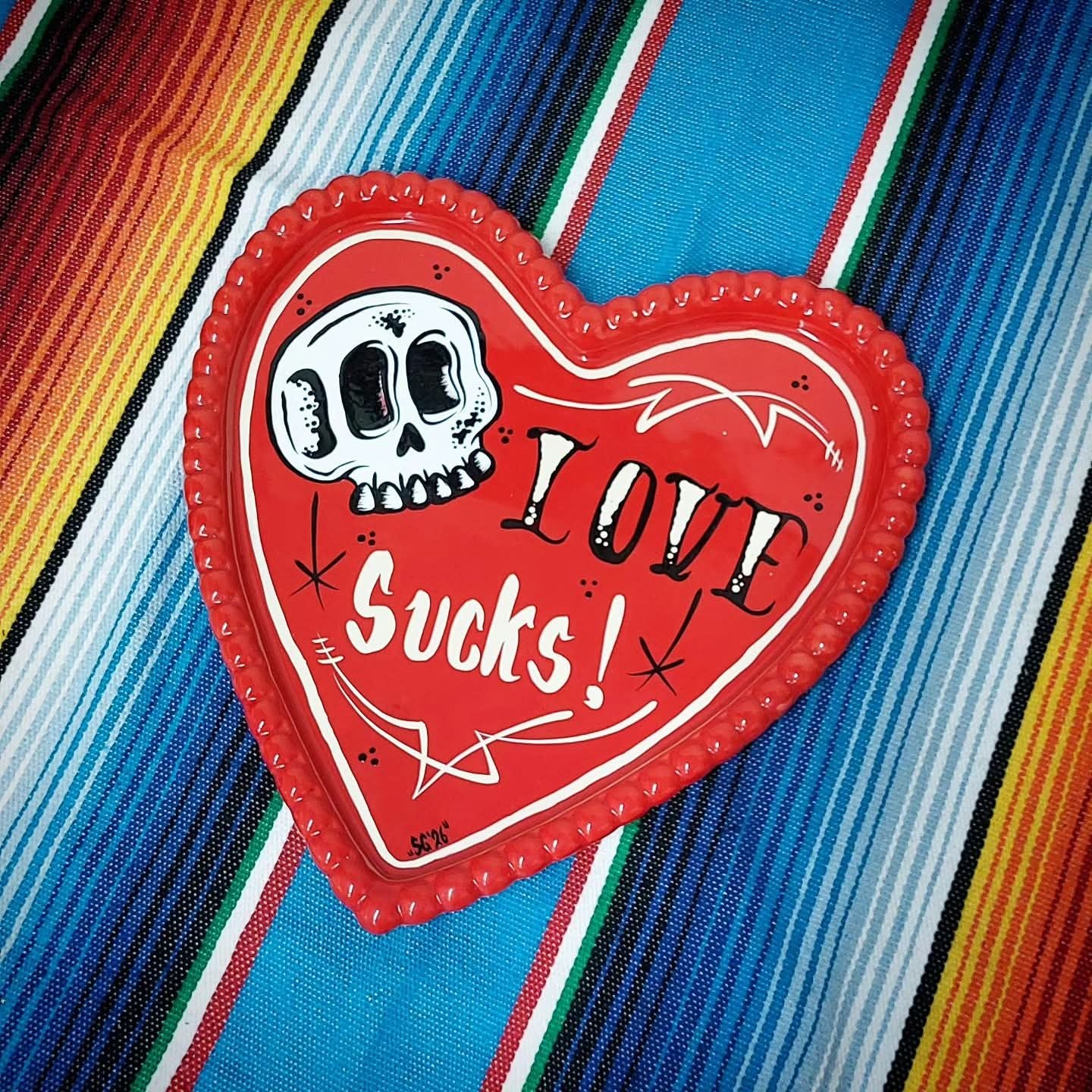 Stilgiganten Kustom Deko Teller "LOVE SUCKS"
