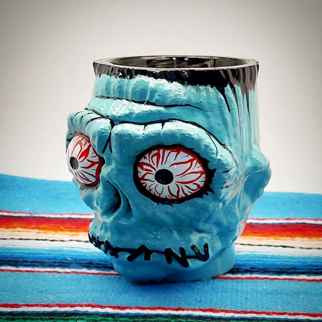 Stiliganten Kustom Deko Schrumpfkopf "Stay Weird"