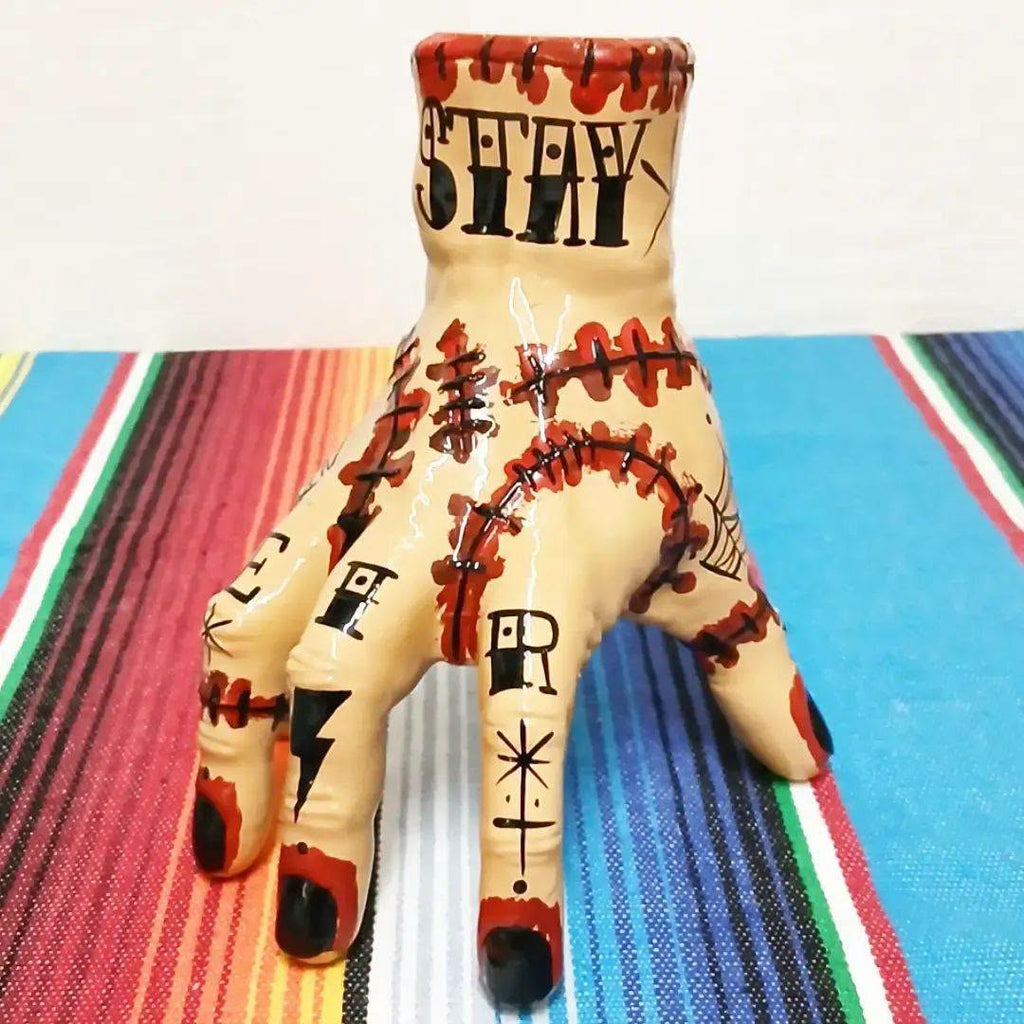 Stilgiganten Kustom Deko "Stay weird - thing you´re a handful"