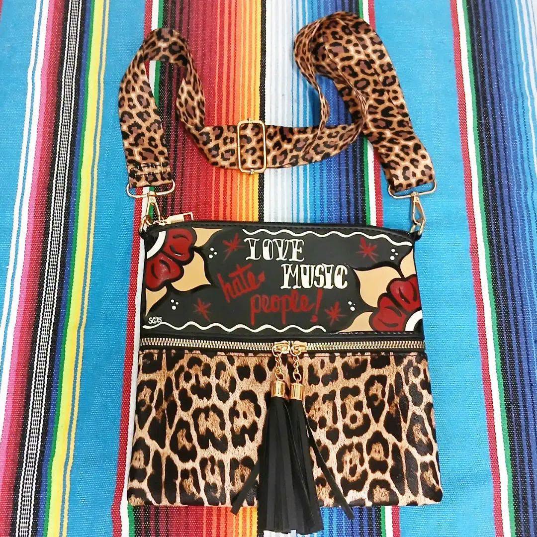Stilgiganten Kustom Handtasche "LOVE MUSIC hate people"